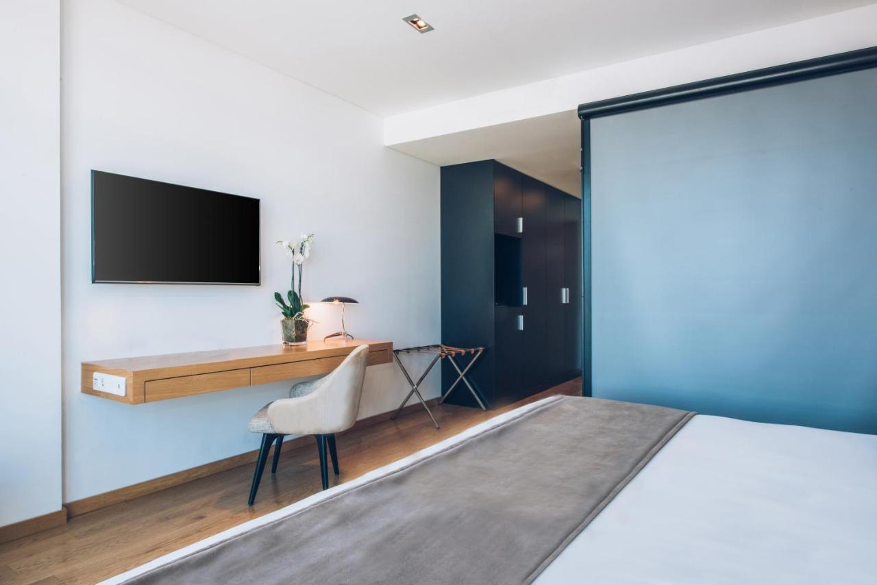 Iberostar Selection Lisboa Hotel Exterior foto A room at the hotel