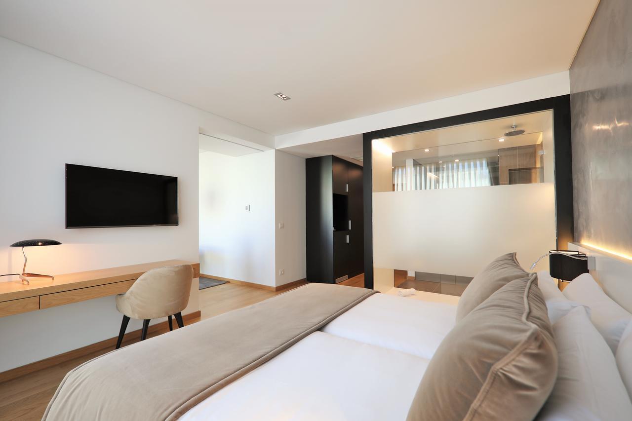 Iberostar Selection Lisboa Hotel Exterior foto A room at the hotel