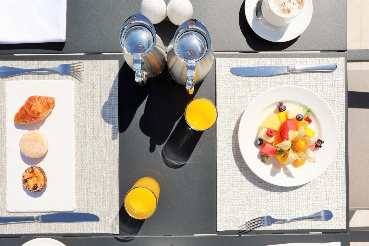 Iberostar Selection Lisboa Hotel Exterior foto A place setting