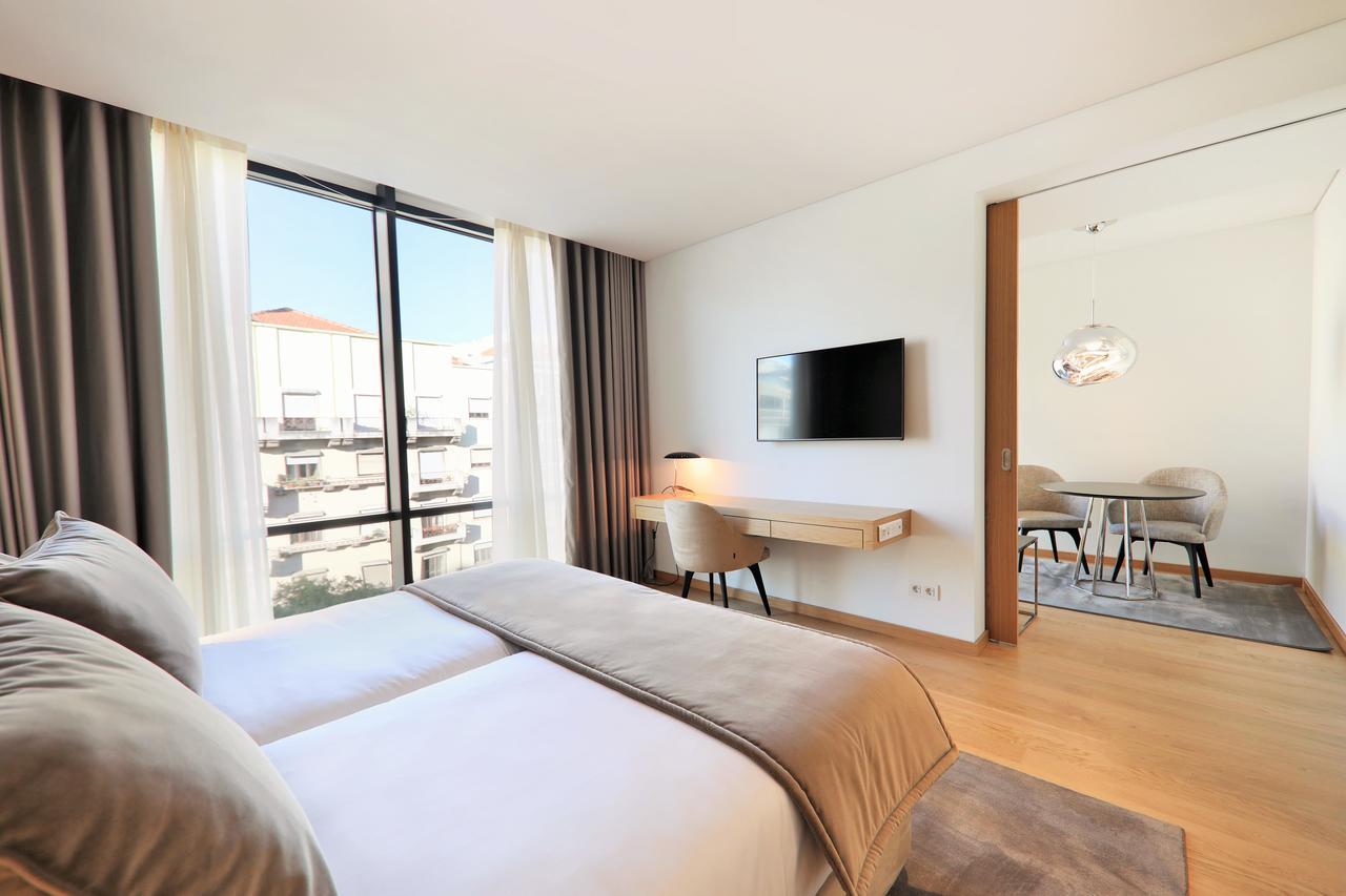 Iberostar Selection Lisboa Hotel Exterior foto A room at the hotel